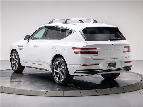 New 2026 Genesis GV80 2.5T Advanced image 3