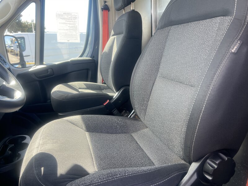 Used 2020 RAM ProMaster 3500 FWD image 9