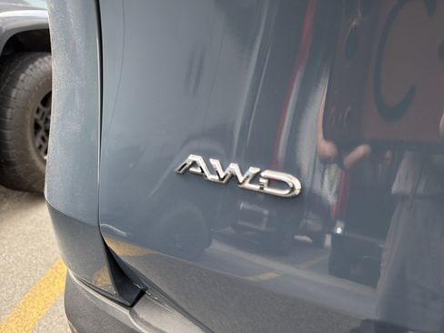 Used 2024 Toyota Grand Highlander AWD image 8