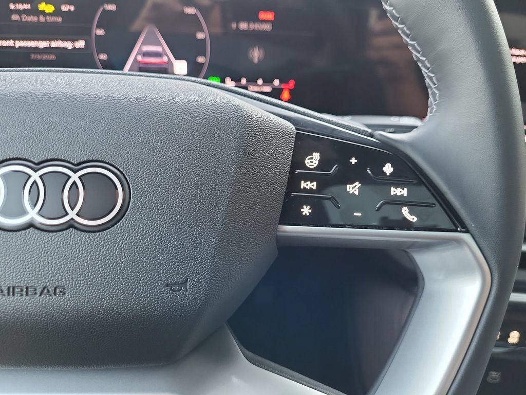 Used 2025 Audi Q5 Premium Plus w/ Premium Plus AWD/4WD image 18