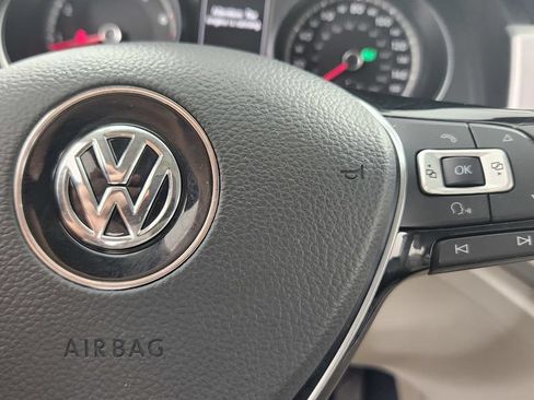 Used 2018 Volkswagen Atlas SE FWD image 26