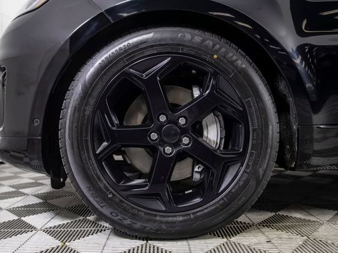 Used 2018 Land Rover Range Rover Sport HSE AWD/4WD image 39