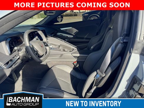 Used 2025 Chevrolet Corvette 2LT w/ Z51 Performance Package image 6