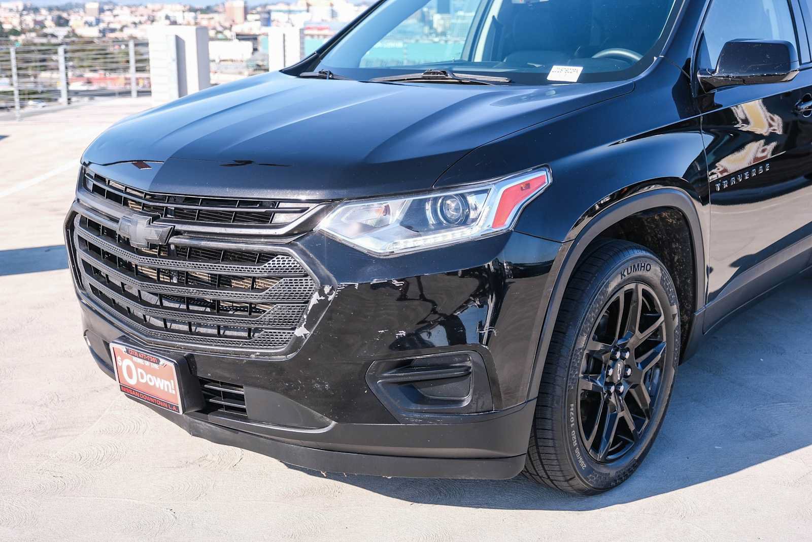 Used 2020 Chevrolet Traverse LS w/ LPO, Black Accent Package FWD image 11