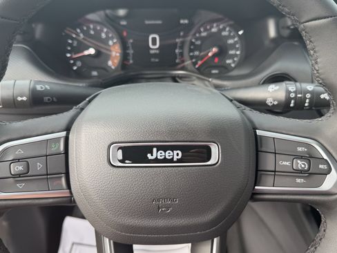 New 2026 Jeep Compass Latitude AWD/4WD image 15
