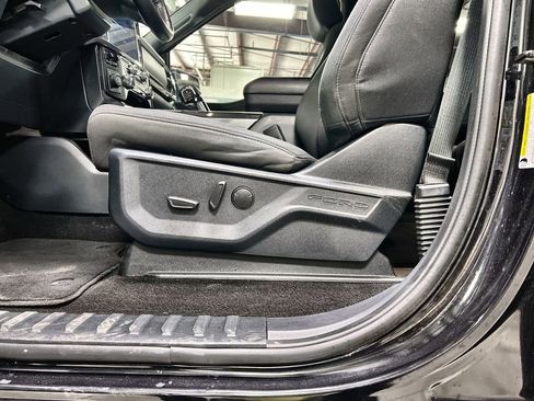 Used 2022 Ford F150 XLT w/ Equipment Group 302A High image 13