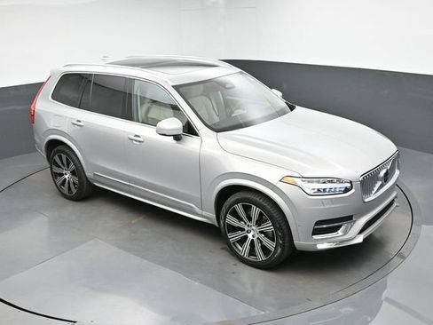 Used 2024 Volvo XC90 B6 Ultimate AWD/4WD image 45