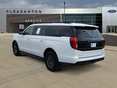 Certified 2025 Ford Expedition Max Active RWD image 3