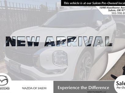 Used 2024 Mitsubishi Outlander SE