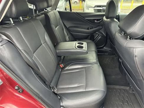 Used 2020 Subaru Outback Limited image 18