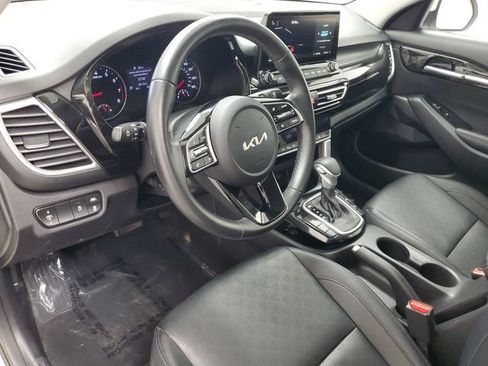 Used 2022 Kia Seltos EX AWD/4WD image 15