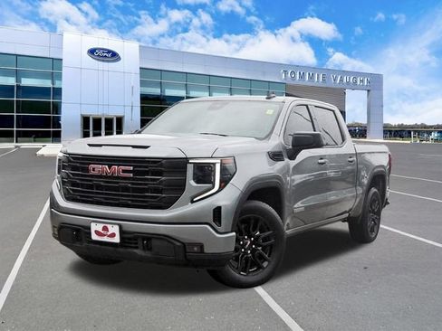 Used 2023 GMC Sierra 1500 Elevation RWD image 1