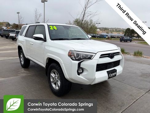 Used 2024 Toyota 4Runner SR5 Premium w/ SR5 Premium Package AWD/4WD image 1