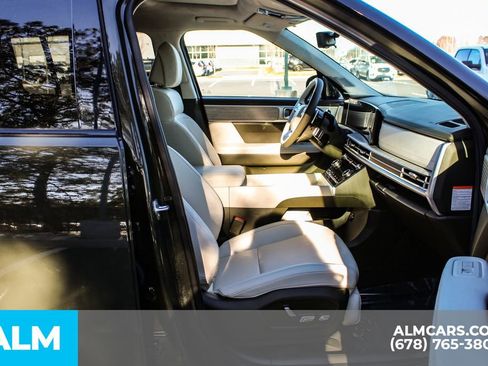 Used 2024 Hyundai Santa Fe Calligraphy image 19