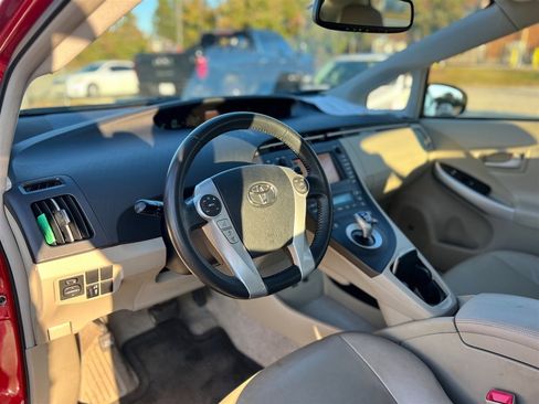 Used 2011 Toyota Prius image 11