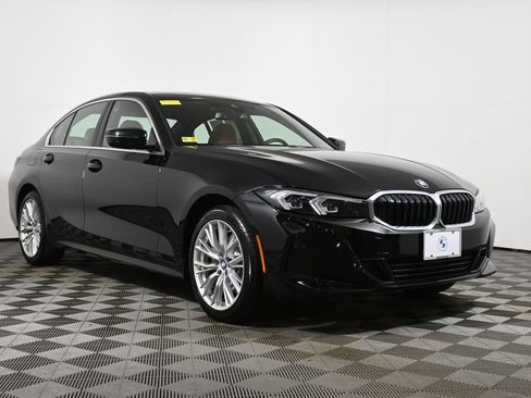 Used 2023 BMW 330i xDrive Sedan w/ Convenience Package AWD/4WD image 9