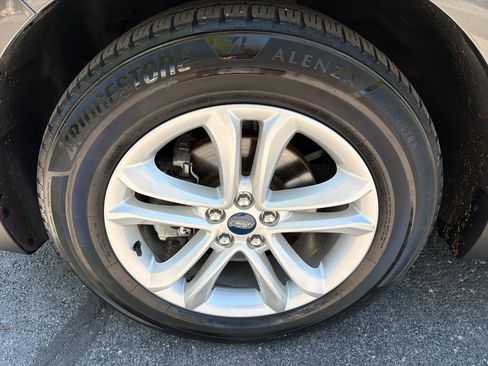Used 2020 Ford Edge SEL w/ Cargo Accessory Package FWD image 36