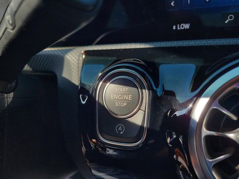 Used 2022 Mercedes-Benz CLA 250 image 19