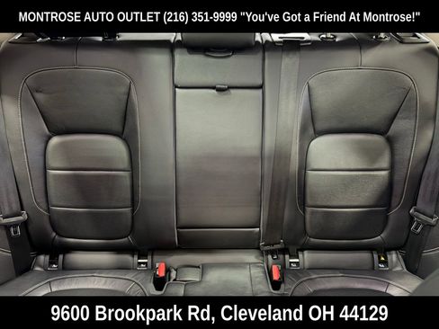 Used 2018 Jaguar F-PACE R-Sport image 31