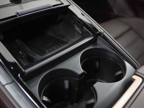 Certified 2024 Porsche Panamera 4 image 33