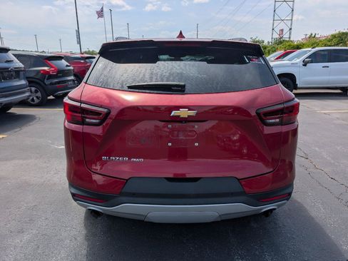 Used 2024 Chevrolet Blazer LT AWD/4WD image 8