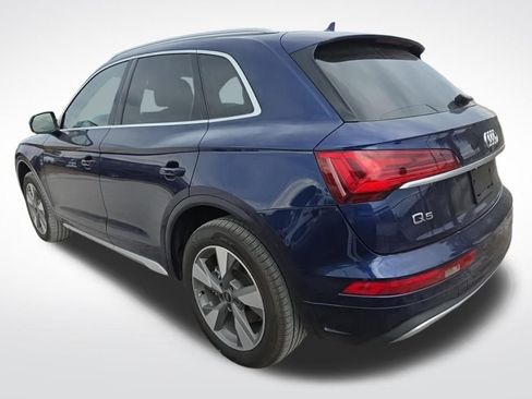 Used 2023 Audi Q5 2.0T Premium w/ Convenience Package image 6