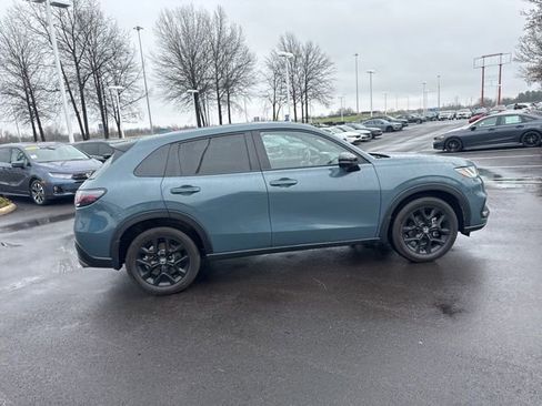 Used 2024 Honda HR-V Sport image 11