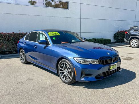 Used 2021 BMW 330i Sedan image 3