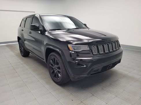 Used 2021 Jeep Grand Cherokee Laredo X RWD image 13