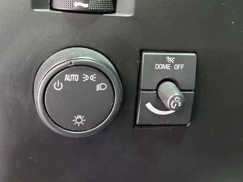 Used 2010 GMC Sierra 1500 SL image 32