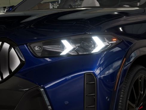 Used 2026 BMW X6 xDrive40i image 36