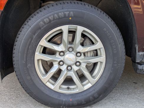 Used 2023 Chevrolet Tahoe LT image 34