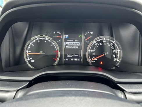 Used 2024 Toyota 4Runner TRD Off-Road Premium w/ Off Road Premium Plus Package AWD/4WD image 14
