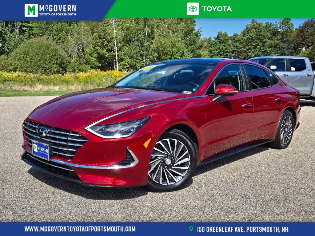 Used 2023 Hyundai Sonata Limited w/ Cargo Package FWD image 1