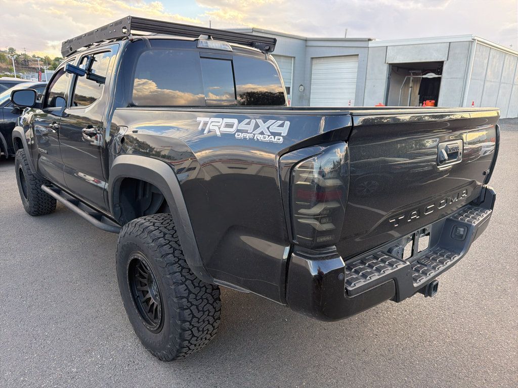 Used 2022 Toyota Tacoma TRD Off-Road w/ TRD Premium Off Road Package AWD/4WD image 9