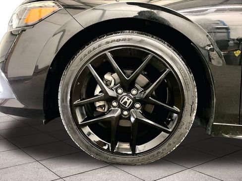 Used 2024 Honda Civic Sport image 8