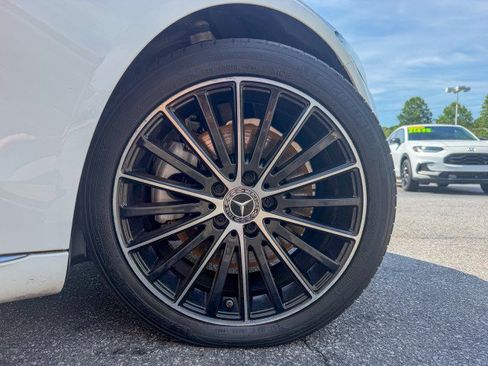 Used 2019 Mercedes-Benz C 300 Sedan image 20