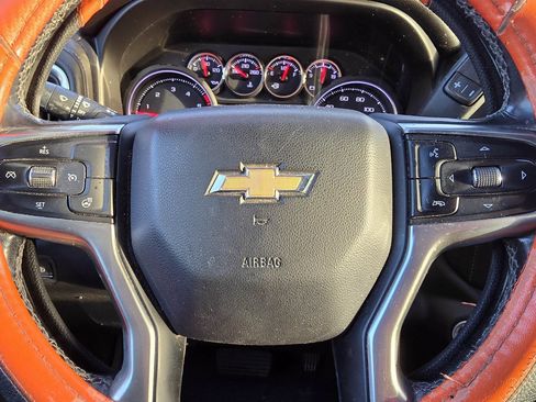 Used 2020 Chevrolet Silverado 2500 LTZ w/ LTZ Plus Package image 21