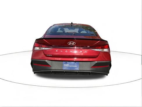 Certified 2025 Hyundai Elantra Sport image 4