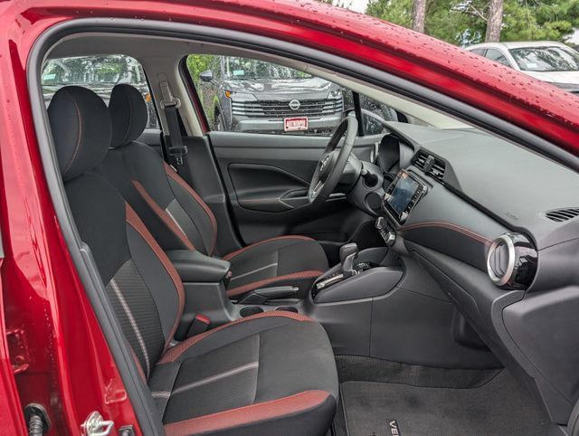 New 2025 Nissan Versa SR w/ Trunk Package FWD image 9
