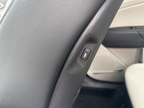 New 2026 Kia Sportage EX image 13