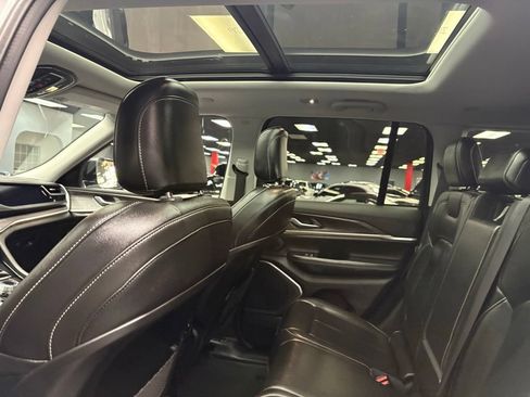 Used 2022 Jeep Grand Cherokee Limited 4xe AWD/4WD image 35