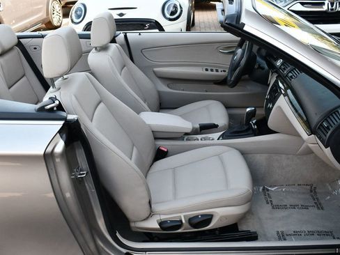 Used 2011 BMW 128i Convertible image 59