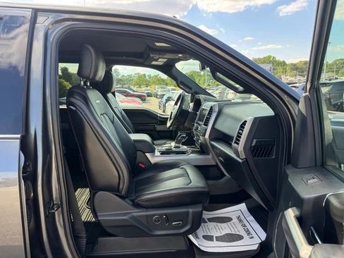Used 2019 Ford F150 Platinum w/ Equipment Group 701A Luxury AWD/4WD image 9
