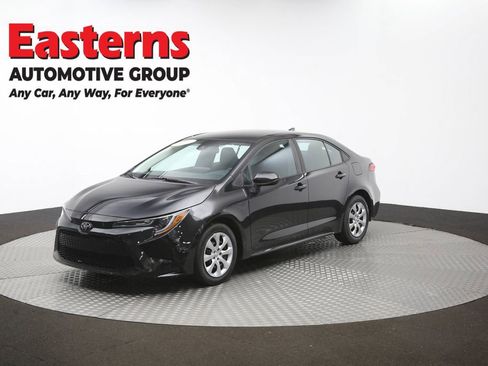 Used 2022 Toyota Corolla LE FWD image 54