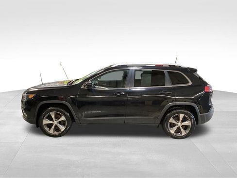 Used 2019 Jeep Cherokee Limited image 9