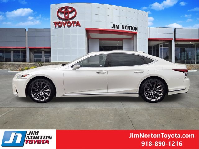 Used 2020 Lexus LS 500 w/ Interior Upgrade Package RWD image 5