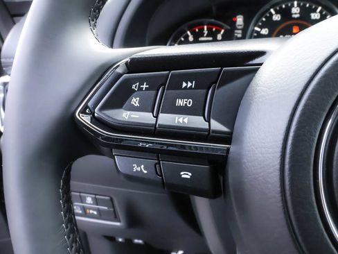 Used 2025 MAZDA CX-5 Signature AWD/4WD image 18