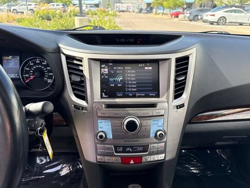 Used 2014 Subaru Legacy 3.6R Limited AWD/4WD image 17