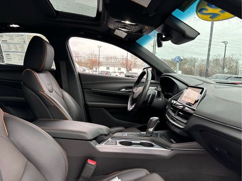 Used 2022 Cadillac CT4 Sport image 28